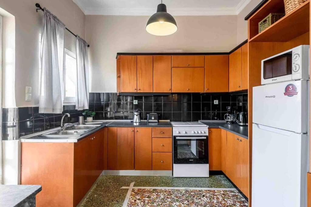 Emmanuel'S Cozy House Apartman Hriszí Aktí Haniá Kültér fotó