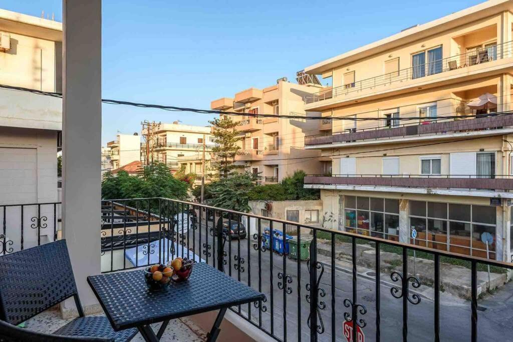 Emmanuel'S Cozy House Apartman Hriszí Aktí Haniá Kültér fotó